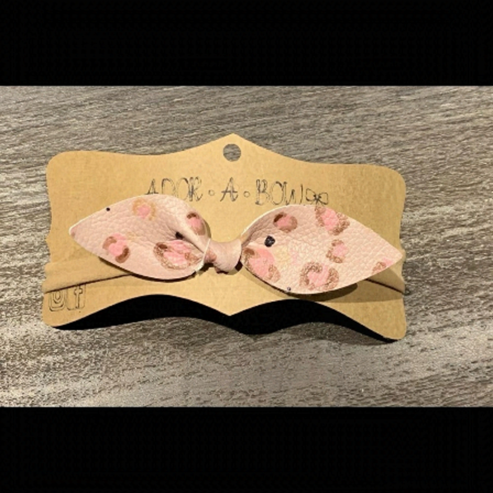 𝅺animal print topknot hair bow